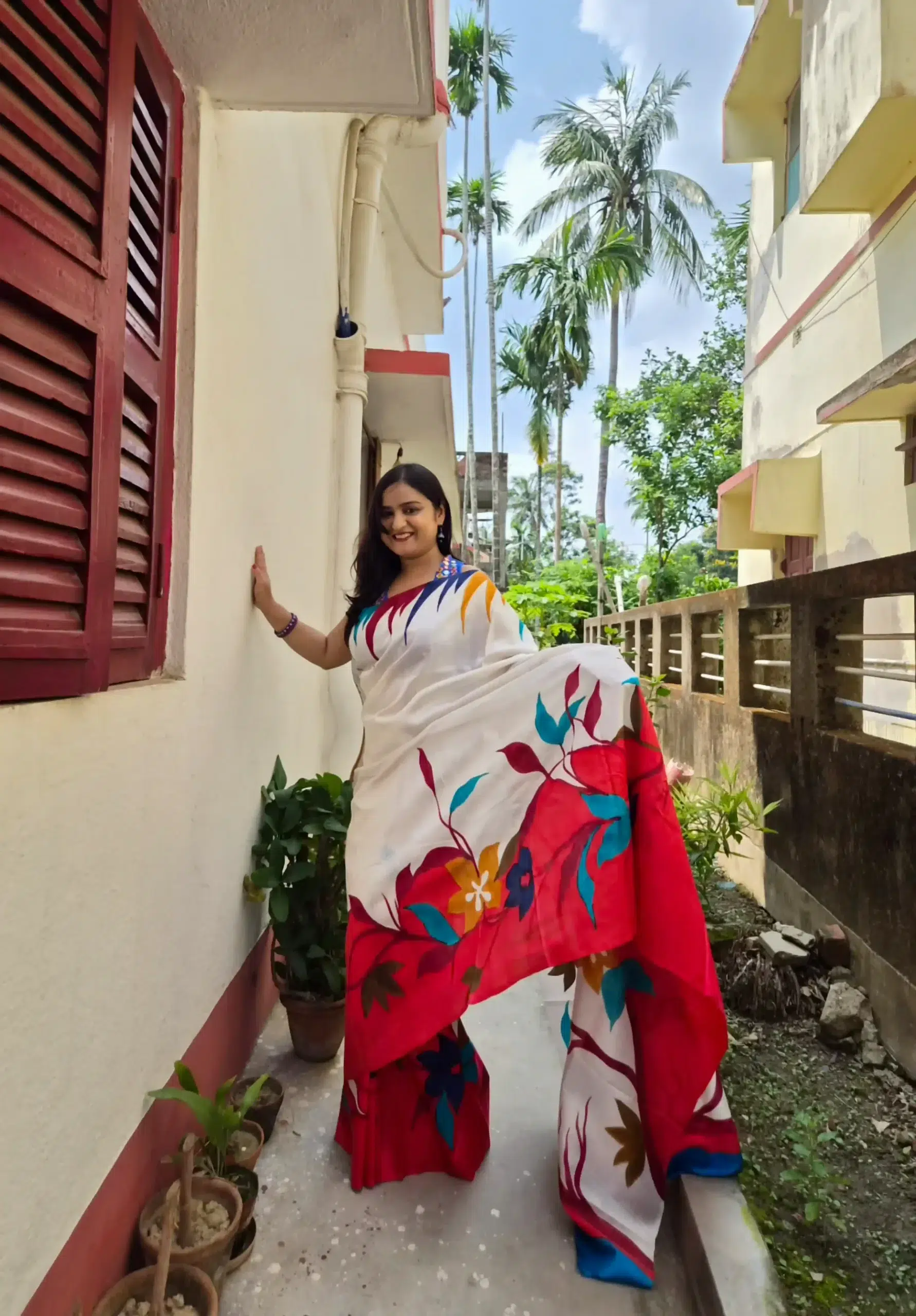 Hand-Painted Pure Bishnupuri Silk Saree in Off-White with Vibrant Floral Art